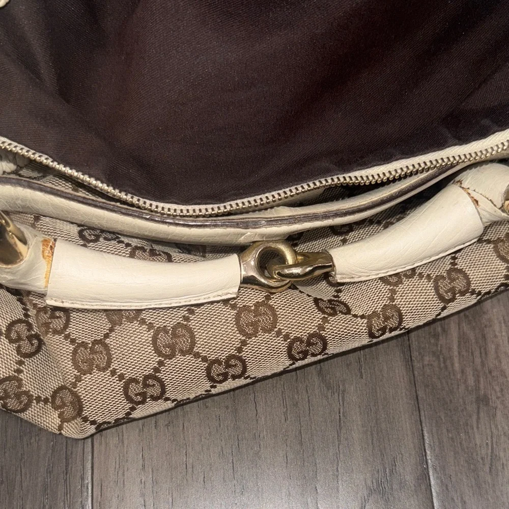 Gucci Tan ivory GG canvas Monogram horsebit large hobo bag with gold hardware